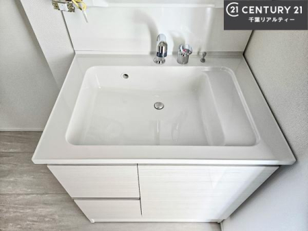 ���ʑ�E���ʏ� �[�����ʑ�{�E���́A�������˂ɂ����̂ł�����ꂪ�y�X�I���������ۂĂ܂��I
�L���C�Ȑ��ʏ��Ŏ��������̃��`�x�[�V�������オ��܂��ˁI