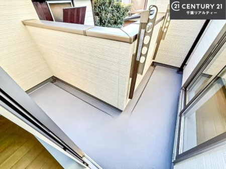 �o���R�j�[ �z������ǍD�ȃo���R�j�[�ł��I���ꂽ���ɂ͐�������n����J���I�Ȏ��Ԃ��y���߂܂��B
��������̂����󕨂������؂�Ɋ������Ƃ��ł��܂��I