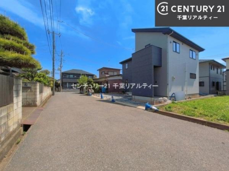 �O�ʓ��H�܂ތ��n�ʐ^ �O�ʓ��H5.9���I�z����ǍD�ȗ��n�ł��B
�Ԍɓ��ꂪ���ȕ������S�ł��ˁB