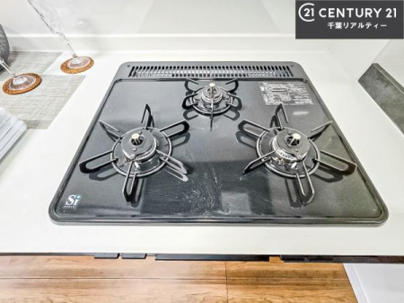 �L�b�`�� �R�����͎O������̂ł������̓����i�s���ł��܂��B
�������O�����t���ł��B�����X�y�[�X���L�X���Ă���׍�Ƃ����₷���I�g�����肪�ǂ��V�X�e���L�b�`���ł��I