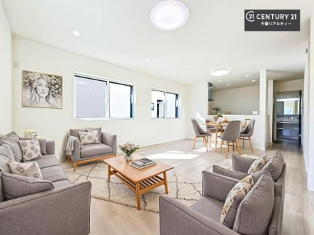 ���r���O �Ƌ��CG�p�[�X�ł��B�S�n�ǂ����r���O�͉Ƒ������R�ƏW�܂�܂��B�Ƒ��c�R�̎��Ԃ����������ł��B���Ƒ��ƁA����w�[���������Ԃ��߂��������ł��ˁB