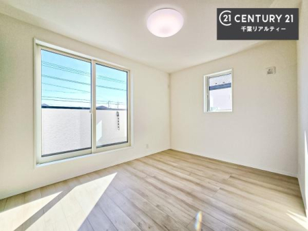 �Q�� �o���R�j�[�֖ʂ����m���Ȃ̂œV�C�̂������̓o���R�j�[�֏o�ă��t���b�V������̂������ł��ˁI�[�������v���C�x�[�g�^�C���������m���I�z������A���ʂ��ǍD�ł��B