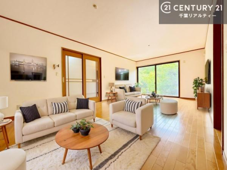 ���r���O �Ƌ��CG�p�[�X�ł��B�S�n�ǂ����r���O�͉Ƒ������R�ƏW�܂�܂��B�Ƒ��c�R�̎��Ԃ����������ł��B���Ƒ��ƁA����w�[���������Ԃ��߂��������ł��ˁB