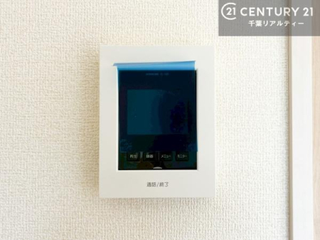 ���̑� TV���j�^�[�t�C���^�[�t�H���������B���K�҂̊���m�F���Ă���Ή��ł��邽�߁A�h�Ɩʂɂ��z�����ꂽ���S�̐ݔ��ł��B