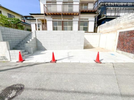 ���ԏ� ���ԏꑝ�ݒ��I���ԃX�y�[�X��2�䕪����܂��I�Z�J���h�J�[�͂������A�o�C�N�⎩�]�ԂȂǂ��u���ꏊ�ɍ���܂���B