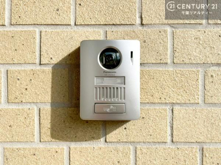 ���̑� TV���j�^�[�t�C���^�[�t�H���������B���K�҂̊���m�F���Ă���Ή��ł��邽�߁A�h�Ɩʂɂ��z�����ꂽ���S�̐ݔ��ł��B