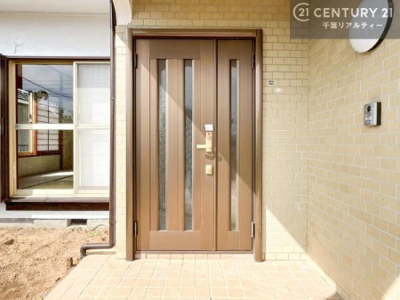 ���̑����n �{�����ɂ����������������������܂�����A�ǂ������C�y�ɂ��₢���킹���������B
�S���X�^�b�t���A���J�ɂ��ē��������܂��B