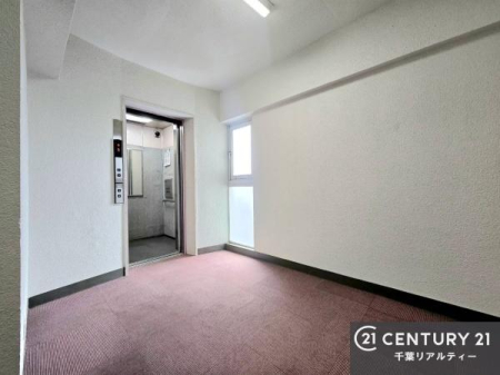 ���̑����p�� �G���x�[�^�[�����ŁA���X�̈ړ������K�B
�����̓��₨�ו��̑������ł��A�X���[�Y�ɂ��A��������܂��I