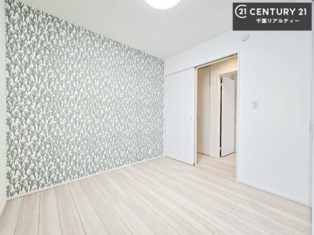 �q������ ���[�X�y�[�X����������m�ۂ���Ă��邽�߁A���������w�p�i���T�b�ƕЕt���A���ł��X�b�L���B
�Y��ȋ�Ԃ��ۂĂ܂��I