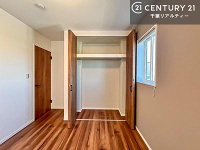 ���[ �E�H�[�N�C���N���[�[�b�g�t���ł��B��������̂��m���Ȃǂ����[���Ă��������ł��ˁI���ɂ���@�������ȂǋG�ߕ��̑傫�ȉƓd�����[�ł��܂��B