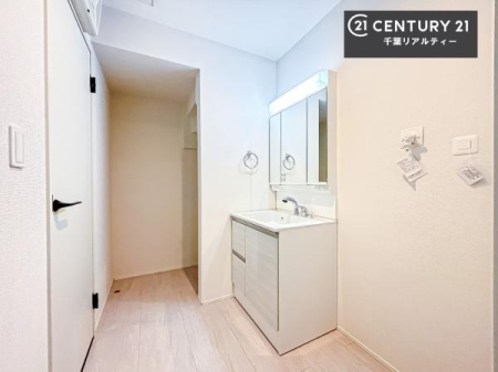 ���ʑ�E���ʏ� ���l���ɕt���Ŏ��[�����Ղ�̐��ʎ��I���p�i�̃X�g�b�N��o�X�^�I�����X�b�L���Ǝ��[�ł��܂��I
����肪�X�b�L���Еt���ċC�����̗ǂ���ԁI