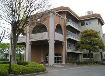 ���ӊ� �y���w�Z�z�x���s���x���k���w�Z�F1600m