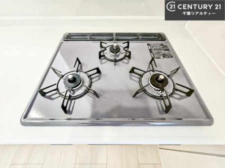 �L�b�`�� �R�����͎O������̂ł������̓����i�s���ł��܂��B
�������O�����t���ł��B�����X�y�[�X���L�X���Ă���׍�Ƃ����₷���I�g�����肪�ǂ��V�X�e���L�b�`���ł��I