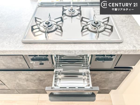 �L�b�`�� �R�����͎O������̂ł������̓����i�s���ł��܂��B
�������O�����t���ł��B�����X�y�[�X���L�X���Ă���׍�Ƃ����₷���I�g�����肪�ǂ��V�X�e���L�b�`���ł��I