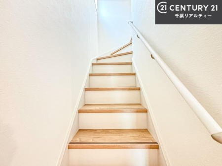 ���̑����� �K�i�́A�肷������Ă��Ė��邭��������������ƌ�����̂ň��S�I�g�̂̃T�|�[�g��]�|�h�~���S�E���S�ɗ��p���ł��܂��I