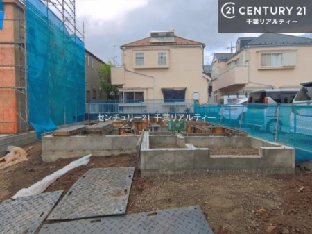 ���̑����n �����T���̂������E���v�]�E������ȂǁA���Ȃ�ƕ��ЃX�^�b�t�܂ł��\���t�����������I�s���Y�Ɋւ��邱�ƂȂ�A�ǂ̂悤�Ȃ��Ƃł����S���ӑΉ������Ē����܂��B
