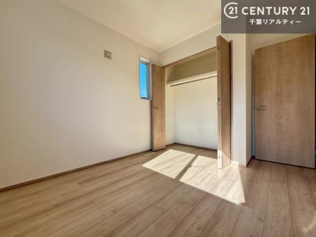 �Q�� ���[�͂̂���m���ł��B����������������L�X�Ǝg���ċC�������ǂ��ł��I
�L���C�Ȗ��邢�������ŉ߂����̂́A�X�ɂ̂�т�������ł��܂��ˁI