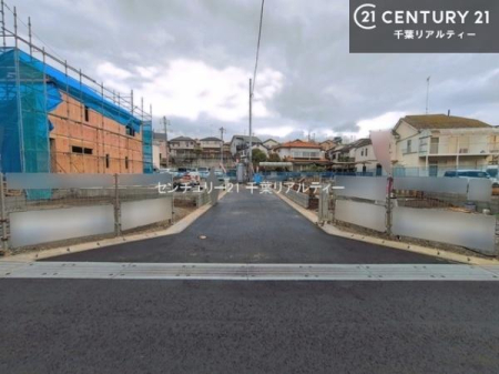 �O�ʓ��H�܂ތ��n�ʐ^ ���ӊ���A���q�l�̂���]�ɍ������������ꏏ�ɂ��ē���v���܂��B�Z��[���A�h�o�C�U�[�ɂ�邲���k������܂��B���Ђ͂��₢���킹�ɑ��Ή����܂��I���҂������܂���I