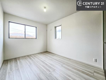 �q������ 2�ʍ̌����m�ۂ������邢�����́A���ʂ����ǂ��A���邭��ϋ��S�n�̗ǂ���ԂƂȂ��Ă���܂��B�����b�N�X���ĉ߂�����S�n�̗ǂ��������ł��I���̖ڊo�߂��X�b�L�����܂��ˁI