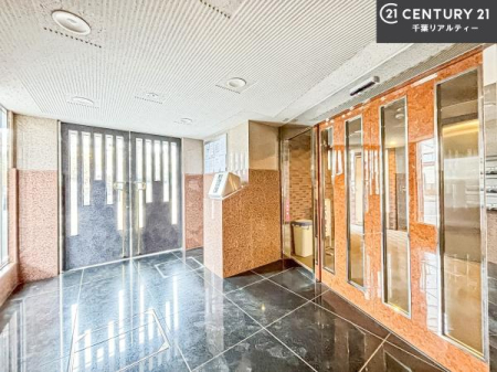 �G���g�����X ��؂Ȃ��q�l�����o�}������G���g�����X�B�z��������ǂ��S�n�̗ǂ���Ԃł��B