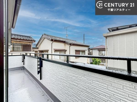 �o���R�j�[ �z������̗ǂ��o���R�j�[�ŁA�����󕨂��悭���������ł��ˁI
���V�C�̗ǂ����ɂ̓o���R�j�[�֏o�ă��t���b�V������̂��C�����悳�����ł��B