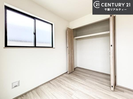 ���r���O�ȊO�̋��� �V���v���Ƀf�U�C������Ă��邽�߁A�Ƌ��I�т܂���I
���C�ɓ���̉Ƌ��u���Ă��낰���Ԃ���邱�Ƃ��ł��܂��B