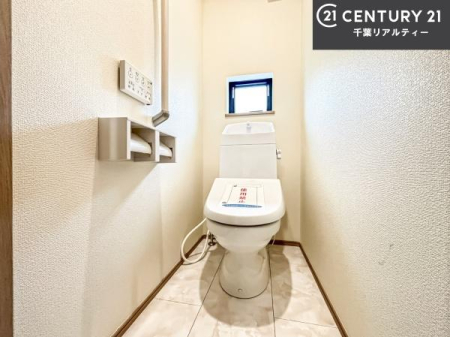 �g�C�� 1�E2�K�Ƀg�C�����������܂��I���̖Z�������ԑт��҂����ɂ��݂����ł��ˁB������Ƃ����������̂���g�C���ł�����ꂪ���₷���ł��I