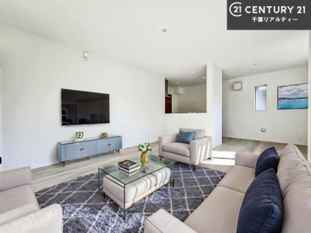 ���r���O �Ƌ��CG�p�[�X�ł��B�S�n�ǂ����r���O�͉Ƒ������R�ƏW�܂�܂��B�Ƒ��c�R�̎��Ԃ����������ł��B���Ƒ��ƁA����w�[���������Ԃ��߂��������ł��ˁB