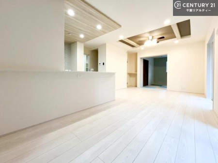 ���r���O �L�X�_�C�j���O�X�y�[�X�I������肨�H���B�΂��������y�������Ԃ��߂����܂��B���X�̔���������܂��I