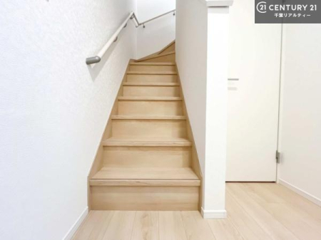 ���̑����� �K�i�́A�肷������Ă��Ė��邭��������������ƌ�����̂ň��S�I�g�̂̃T�|�[�g��]�|�h�~���S�E���S�ɗ��p���ł��܂��I