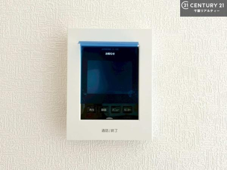 ���̑� TV���j�^�[�t�C���^�[�t�H���������B���K�҂̊���m�F���Ă���Ή��ł��邽�߁A�h�Ɩʂɂ��z�����ꂽ���S�̐ݔ��ł��B