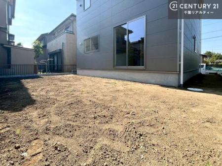 �� �z������ǍD�Ȃ���ł��I���ꂽ���ɂ͐�������n����J���I�Ȏ��Ԃ��y���߂܂��B
�K�[�f�j���O��ƒ�؉����y���߂܂��I