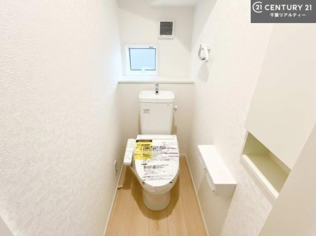 �g�C�� 1�E2�K�Ƀg�C�����������܂��I���̖Z�������ԑт��҂����ɂ��݂����ł��ˁB������Ƃ����������̂���g�C���ł�����ꂪ���₷���ł��I