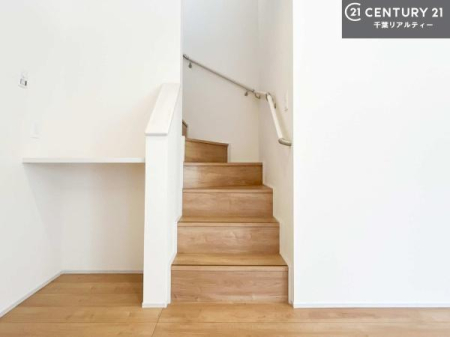 ���̑����� �K�i�́A�肷������Ă��Ė��邭��������������ƌ�����̂ň��S�I�g�̂̃T�|�[�g��]�|�h�~���S�E���S�ɗ��p���ł��܂��I