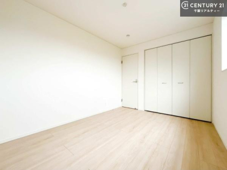 �q������ ���[�͂̂���m���ł��B����������������L�X�Ǝg���ċC�������ǂ��ł��I
�L���C�Ȗ��邢�������ŉ߂����̂́A�X�ɂ̂�т�������ł��܂��ˁI