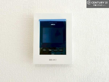 ���̑� TV���j�^�[�t�C���^�[�t�H���������B���K�҂̊���m�F���Ă���Ή��ł��邽�߁A�h�Ɩʂɂ��z�����ꂽ���S�̐ݔ��ł��B