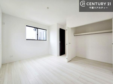 ���r���O�ȊO�̋��� �V���v���Ƀf�U�C������Ă��邽�߁A�Ƌ��I�т܂���I
���C�ɓ���̉Ƌ��u���Ă��낰���Ԃ���邱�Ƃ��ł��܂��B�y���n�̔���J�Ò��z