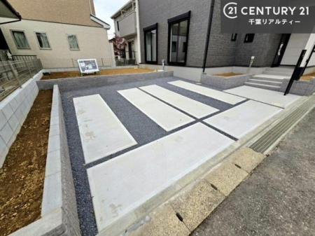 ���ԏ� �J�[�X�y�[�X2�䒓�ԉ\�B�����̒ʋ΂₨�������ɕ֗��ŁA���q���ɂ���Ƃ�������Ă��g�����������܂��B�y���n�̔���J�Ò��z