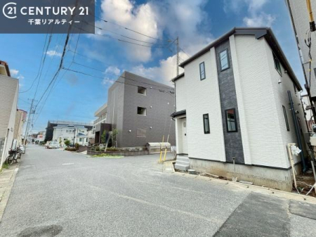 �O�ʓ��H�܂ތ��n�ʐ^ �O�ʓ��H��6���I�z����ǍD�ȗ��n�ł��B
�Ԍɓ��ꂪ���ȕ������S�ł��ˁB