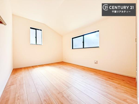 �m�� 2�ʍ̌����m�ۂ������邢�����́A���ʂ����ǂ��A���邭��ϋ��S�n�̗ǂ���ԂƂȂ��Ă���܂��B�����b�N�X���ĉ߂�����S�n�̗ǂ��������ł��I