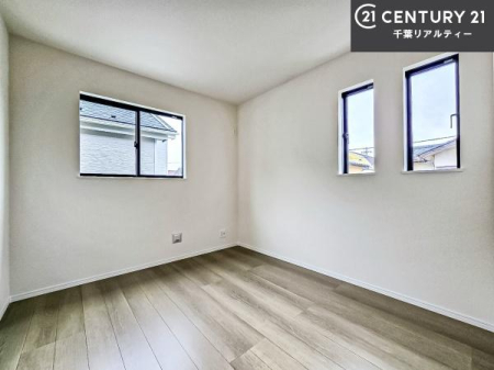 �q������ �|���o�������Ȃ��������́A���q�l�̂������Ƃ��Ă����S�ł��I
���[�X�y�[�X���[�����Ă���̂ŎU�炩�������������T�b�ƕЕt�����܂��I