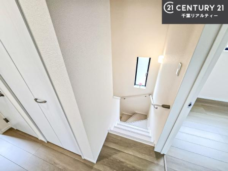 ���̑����� �K�i�́A�肷������Ă��Ė��邭��������������ƌ�����̂ň��S�I�g�̂̃T�|�[�g��]�|�h�~���S�E���S�ɗ��p���ł��܂��I