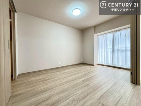 �Q�� �D���������������ޗm���́A���̖ڊo�߂��C�������ǂ������ł��ˁB���������Ԃ��������Ɖ߂������Ƃ��ł��܂��B�D�����F�����̃t���[�����O���ǂ�ȉƋ�ɂ��}�b�`���܂��I