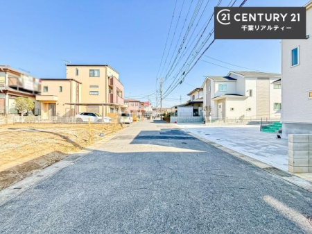 �O�ʓ��H�܂ތ��n�ʐ^ �O�ʓ��H��6.5���I�z����ǍD�ȗ��n�ł��B
�Ԍɓ��ꂪ���ȕ������S�ł��ˁB