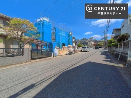 �O�ʓ��H�܂ތ��n�ʐ^ �S�䂭�܂Ō��n����������������悤�A�����ē��̂��p�ӂ������Ă���܂��B���C�y�ɂ��₢���킹�̏�A���z�̕�炵�ւ̈�������i�߂��������I