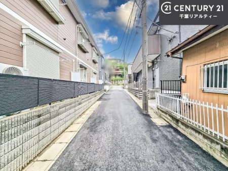 �O�ʓ��H�܂ތ��n�ʐ^ ���ӊ���A���q�l�̂���]�ɍ������������ꏏ�ɂ��ē���v���܂��B�Z��[���A�h�o�C�U�[�ɂ�邲���k������܂��B���Ђ͂��₢���킹�ɑ��Ή����܂��I���҂������܂���I