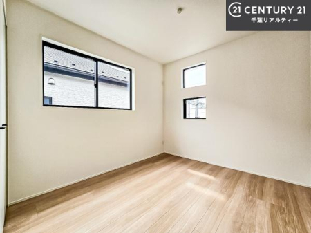 �q������ 2�ʍ̌����m�ۂ������邢�����́A���ʂ����ǂ��A���邭��ϋ��S�n�̗ǂ���ԂƂȂ��Ă���܂��B�����b�N�X���ĉ߂�����S�n�̗ǂ��������ł��I