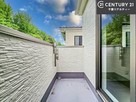 �o���R�j�[ �z������̗ǂ��o���R�j�[�ŁA�����󕨂��悭���������ł��ˁI
���V�C�̗ǂ����ɂ̓o���R�j�[�֏o�ă��t���b�V������̂��C�����悳�����ł��B