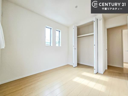 ���r���O�ȊO�̋��� �V���v���Ƀf�U�C������Ă��邽�߁A�Ƌ��I�т܂���I
���C�ɓ���̉Ƌ��u���Ă��낰���Ԃ���邱�Ƃ��ł��܂��B