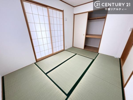 �a�� ���{�l�̐S������u�a�v�̋�ԁB�䑐�̍���Y����Ԃ͖����̂ЂƎ������o���Ă���܂��I�����b�N�X���ʂ�����̂ŉ��K�ɉ߂��������ł��B